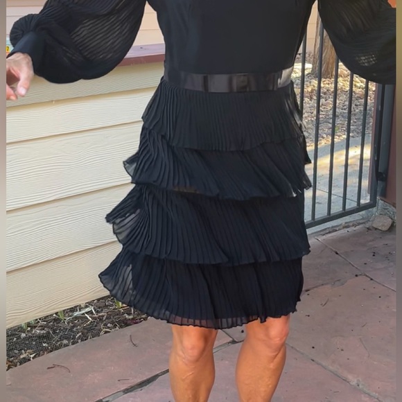 1970s Vintage Cocktail Party Dress - Picture 3 of 10